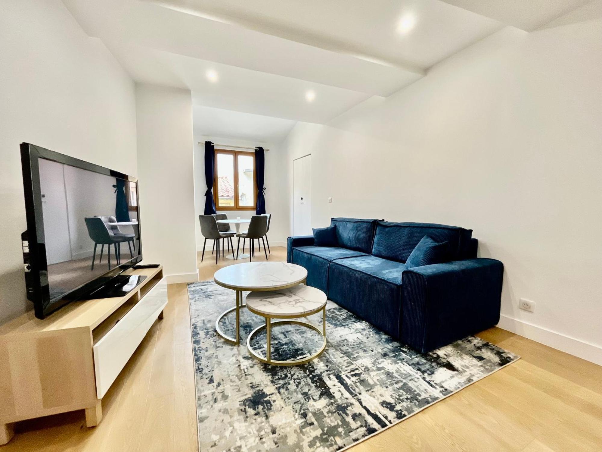 Old Town Lovely Apartment In Nice Exterior photo